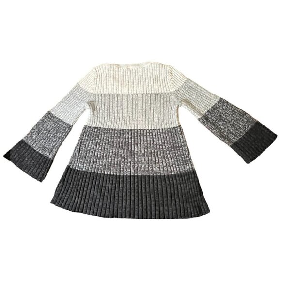 Women's Style & Co. Striped Bell Sleeve Tunic Length Gray Sweater Size Medium - Picture 4 of 7